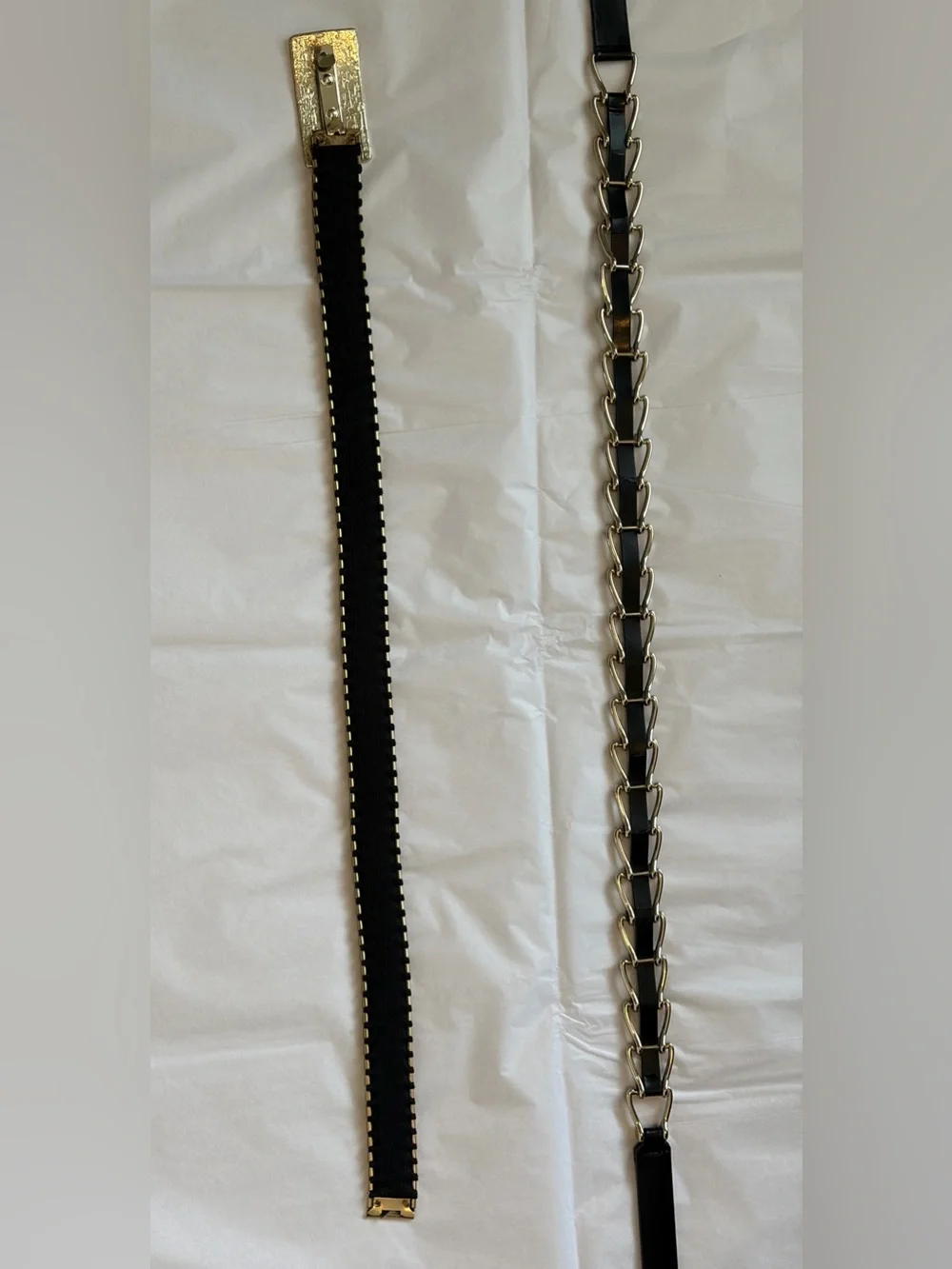 Women’s Metal Gold Belt with elastic stretch and Black/Gold Chain-Link Belt Set